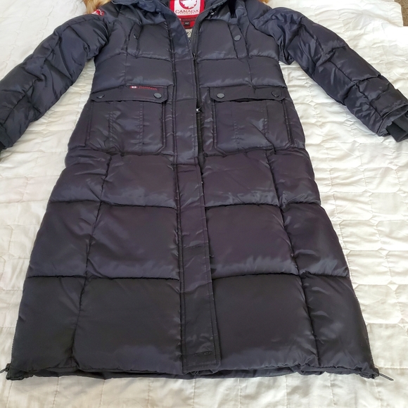 Coat - Picture 2 of 16